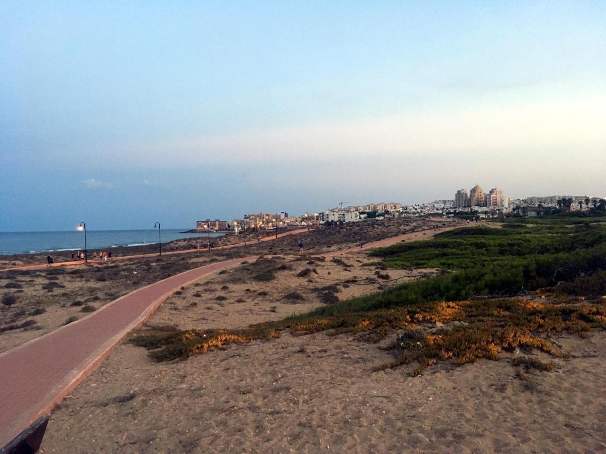 Apartmento Hana Con Terraza - Despues De La Renovacion General La Mata  Ngoại thất bức ảnh